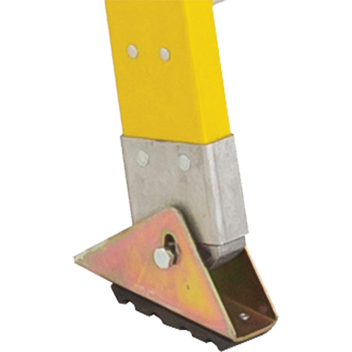 Industrial Extra Heavy-Duty Straight Ladders (5600 Series), 8', Fibreglass, 375 lbs., CSA Grade 1AA Equipment World