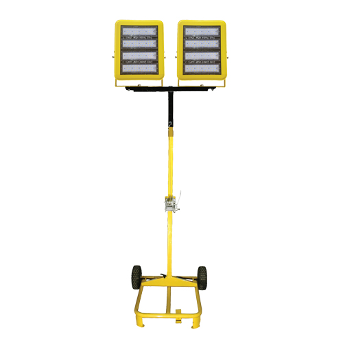 Chariot d'&eacute;clairage &agrave; deux t&ecirc;tes avec treuil, DEL, 400 W, 60 000 lumens, Boîtier en Aluminium Equipment World