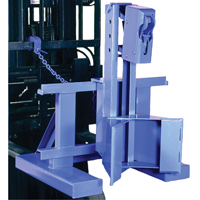Manipulateur de barils MORSPEED 1500 pour chariot &eacute;l&eacute;vateur, Pour 55 gal. US (45 gal. imp.) Equipment World