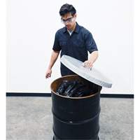 Couvercle pour baril ouvert en acier galvanis&eacute; Equipment World