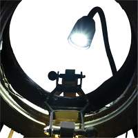 &eacute;carteur pneumatique pour pneus de camionnettes et de camions l&eacute;gers Equipment World