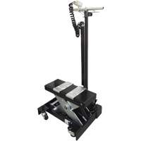 Cric de service de plancher &agrave; profil bas, 12 tonne(s) Capacit&eacute;, 7-1/2" Abaiss&eacute;e, 15" &eacute;lev&eacute;e, Air comprim&eacute;/hydraulique Equipment World