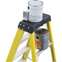 Industrial Heavy-Duty Stepladders (6400 Series), 4', Fibreglass, 300 lbs. Capacity, Type 1A Equipment World