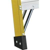 6600 Series Industrial Heavy-Duty 2-Way Stepladders, Fibreglass, 300 lbs. Capacity, 6' Equipment World