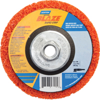 Disque &agrave; moyeu d&eacute;port&eacute; 4-1/2" non tiss&eacute; Blaze Rapid Strip, 4-1/2" dia., Grain Cors&eacute; Equipment World