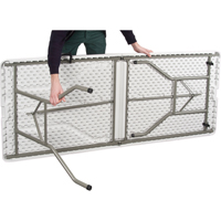 Table se pliant en deux, Rectangulaire, 72" l x 30" la, Poly&eacute;thyl&egrave;ne, Blanc Equipment World