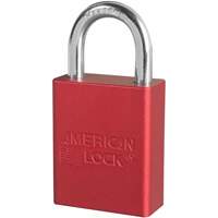 Cadenas de s&eacute;curit&eacute; American Lock, Rouge, Cl&eacute;s diff&eacute;rentes, Aluminium, Largeur de 1-1/2" Equipment World