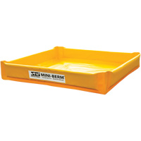 Berme de confinement compacte Mini-Berm en PVC jaune, Capacit&eacute; 34 gal. US, 3' la x 3' lo x 6" h Equipment World