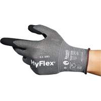 Gants industriels ultral&eacute;gers 11-581 HyFlex, Taille 6, Calibre 21, Rev&ecirc;tement Nitrile, Enveloppe en Nylon/PEHP/Tungst&egrave;ne/Spandex, ASTM ANSI niveau A6 Equipment World