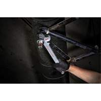 Cl&eacute; &agrave; tuyau avec manche Powerlength, Cap des m&acirc;choires 1-1/2", Longueur 10" Equipment World