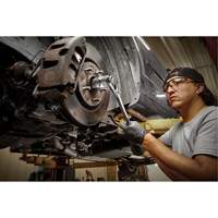 Douille m&eacute;trique avec c&ocirc;t&eacute;s Four Flats, 20 mm, Prise 3/8", 6 pans, Profond Equipment World