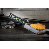Niveau Torpedo en aluminium usin&eacute; (billet), 6" lo, Aluminium, 4 fioles, Magn&eacute;tique Equipment World